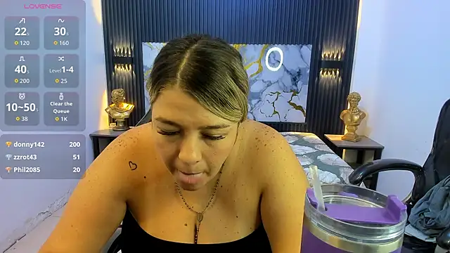 Amelia_Lopez24 现场XXX聊天