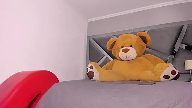 AuroraWishes live XXX chat