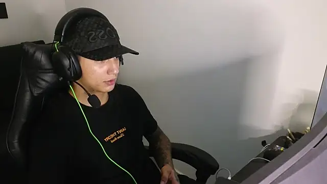 cash_master888 – webcam-show