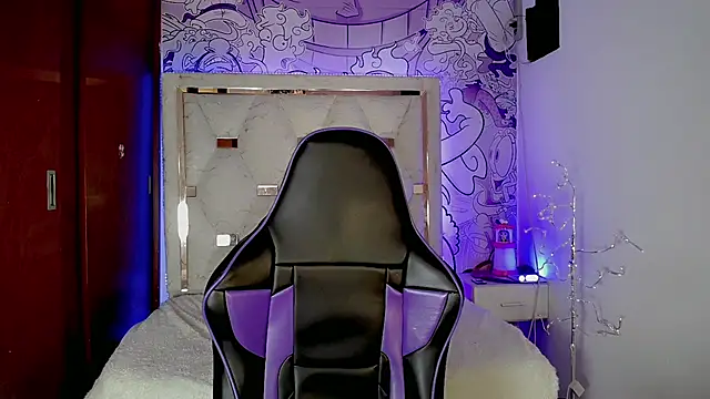 عرض كام Larry_craft