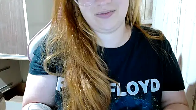 Chat XXX Live officerfoxXD