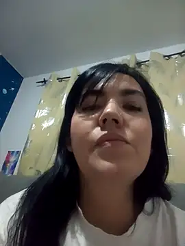 Ada_Phone_ live XXX chat