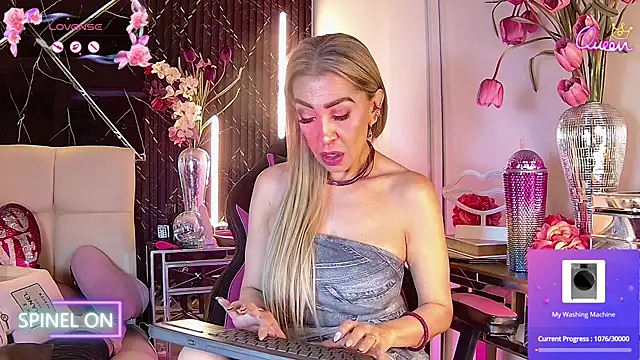 Živý XXX chat EvelinaGrey