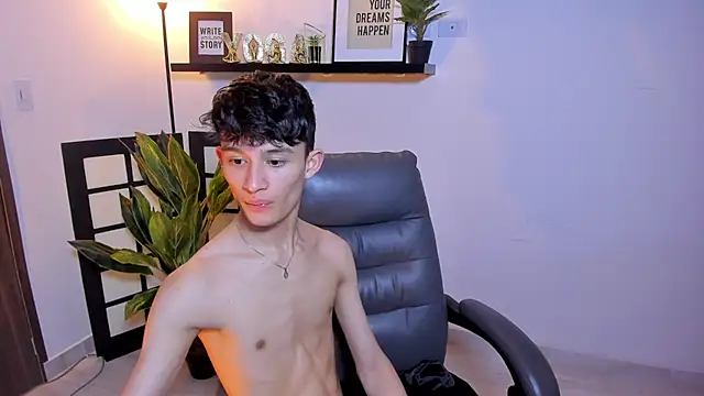 Patrick_Howland_ Webcam-Show