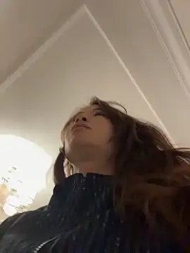 Mia-lp 现场XXX聊天