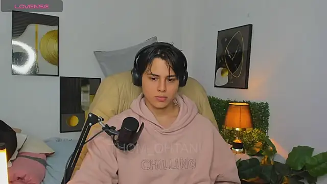 Webkamerová show Thom_Ohtani