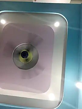 Show Webcam de varshatelugu123