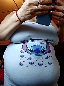 Živý XXX chat EllisW8