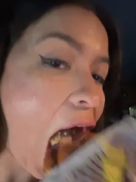 Czat XXX na żywo – Little__Danni1