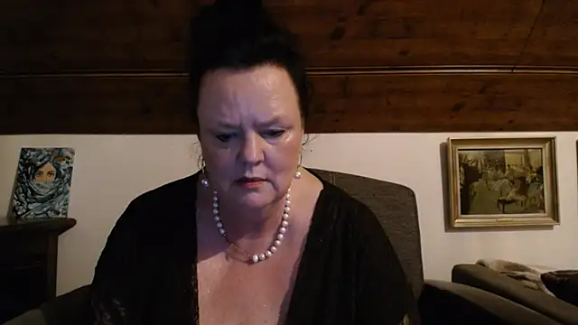 TiffanyMature Chat XXX in diretta