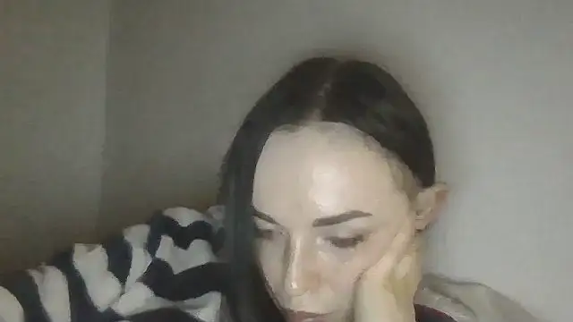 Trinsy_Love Chat XXX in diretta