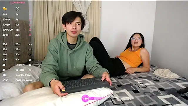 Živý XXX chat Pinkandyellowpokemon