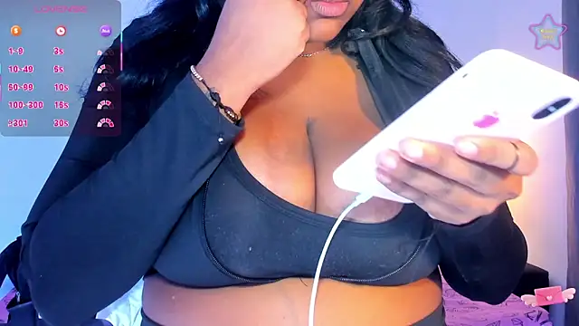 BlakmillerrGilson Adlı Modelin Canlı XXX Sohbeti