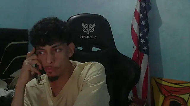 Chat XXX en directo de Dark_DesireX