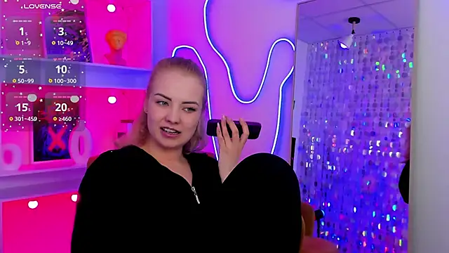 StephanieSweety 现场XXX聊天