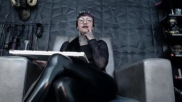 Agata_Darkness Webcam-Show