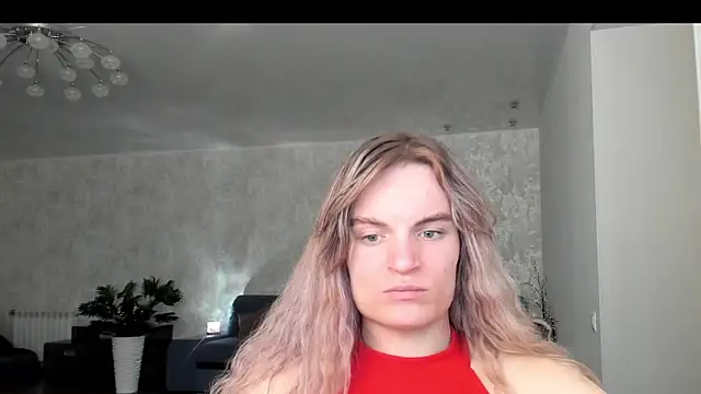 milliKira006 Show in webcam