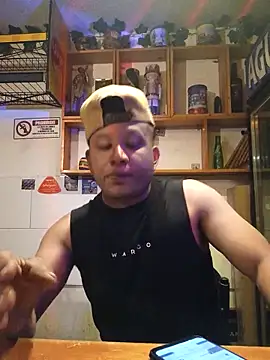 Živý XXX chat LatinFireLove