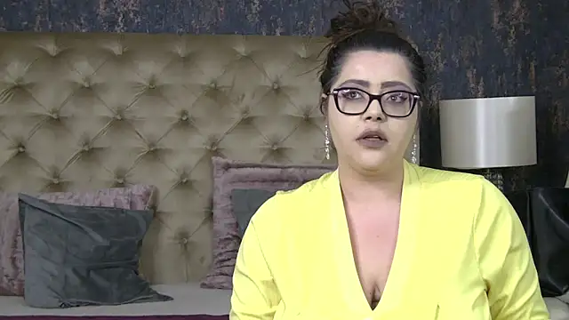 AriaRussell Obrolan Langsung XXX