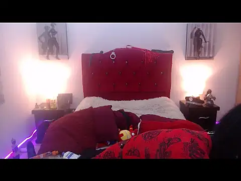 CharlotteBrooks Chat XXX in diretta