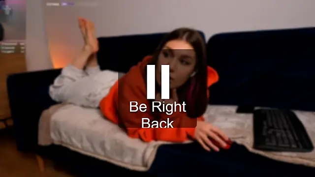 Chat +18 de BellaBlush03 ao vivo