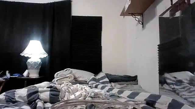 Webkamerová show SucculentSexiness0