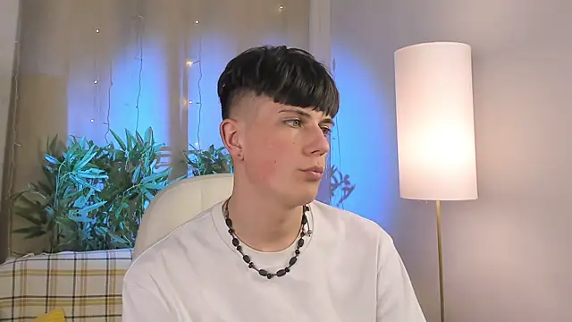 XXX chat uživo modela Rony_Joy