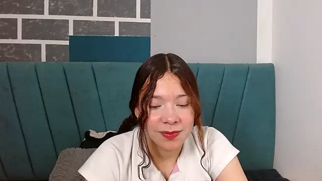 Sweet_kitty_05のライブXXXチャット