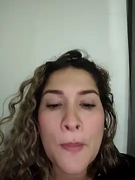 Sara_smiiith211 live XXX chat