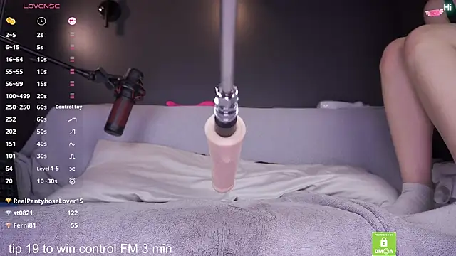 Black_and_Wh1te's Webcam Show