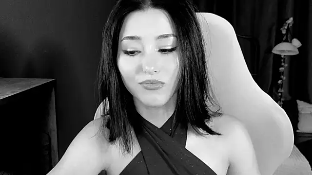 XXX chat uživo modela RedMidnight