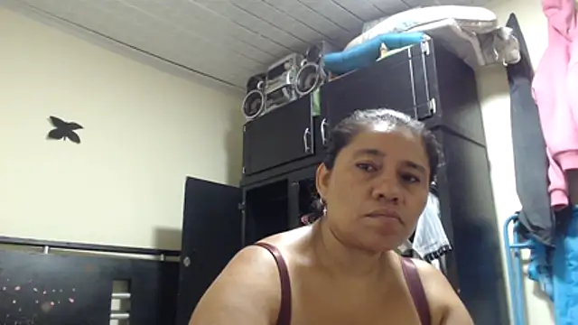 Živý XXX chat adrixxx38