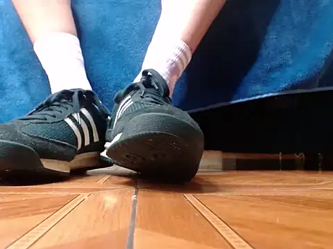 alphaswitchard Adlı Modelin Canlı XXX Sohbeti