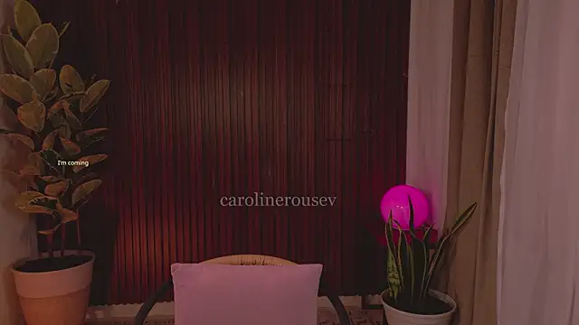 carolinerousev Live XXX-Chat