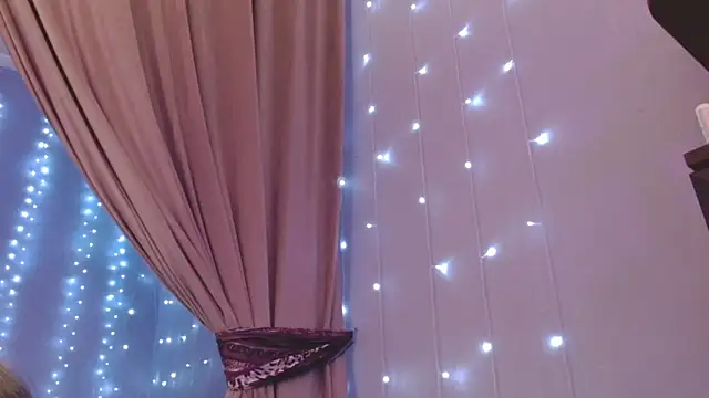 julia_renard's Live XXX Chat