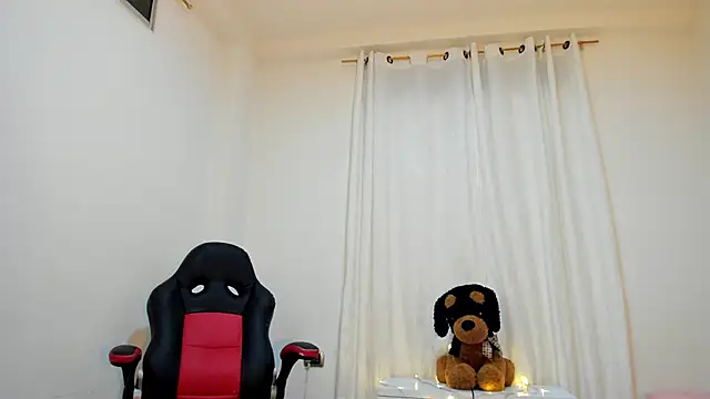 XXX chat uživo modela ana_maria___