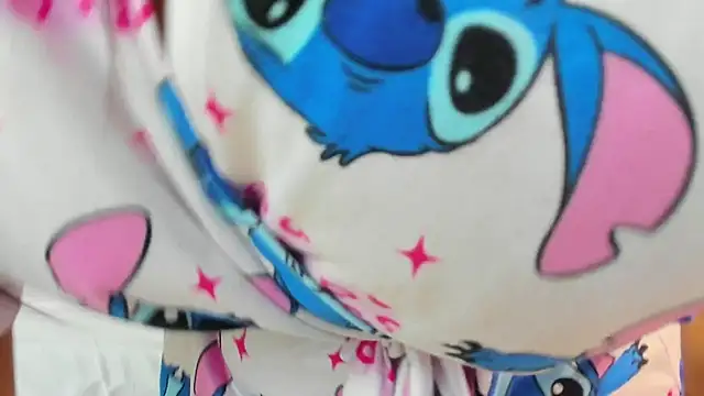 AbbyLoiusのウェブカメラショー