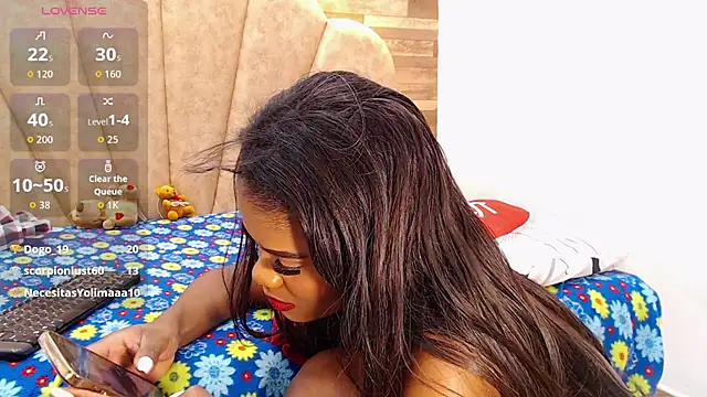 แชท XXX สดของ mariahsugarr