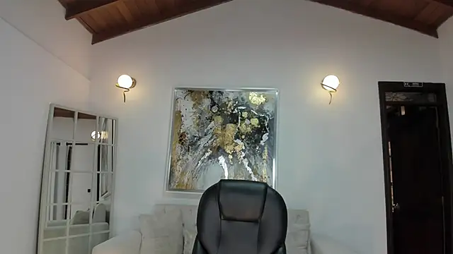 AgathaKondo_ Chat XXX live