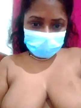 boosypussy Adlı Modelin Web Kamerası Şovu