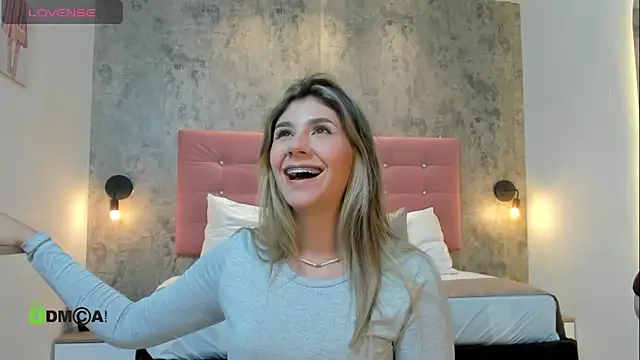 RomaBellanova Chat XXX live