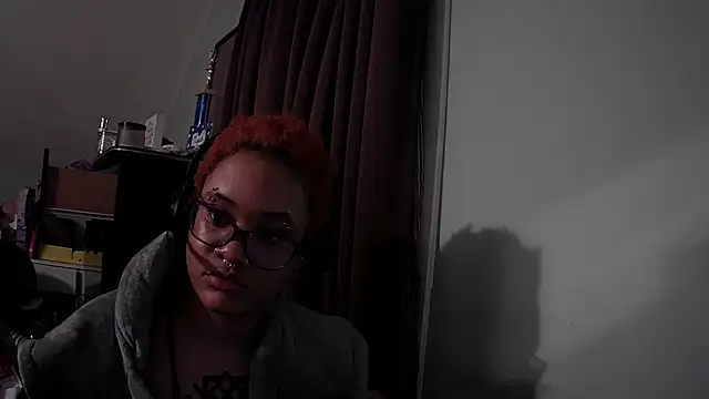 nickytheehawtie's Live XXX Chat