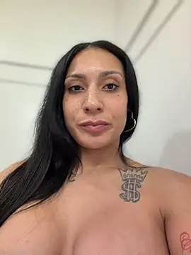 FerrariFrench Live XXX-chat