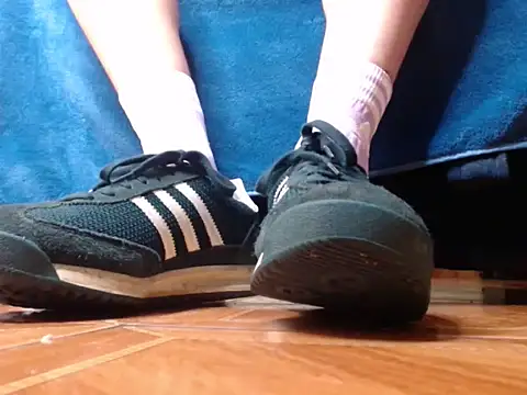 alphaswitchard 现场XXX聊天