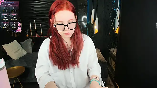 Layla_Glam Chat XXX live