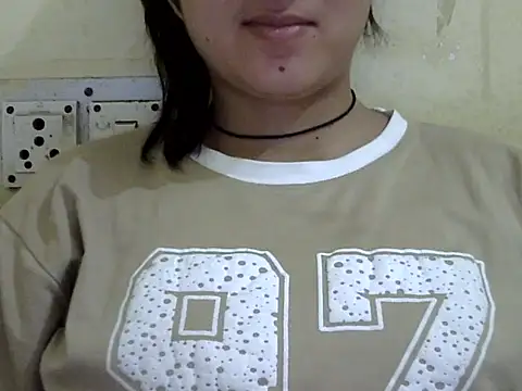 Priyanka_Chopr's Live XXX Chat