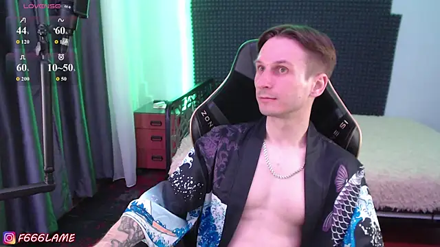 F666LAME webkamerás műsora