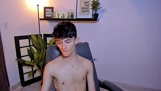 Pertunjukan Kamera Web Patrick_Howland_