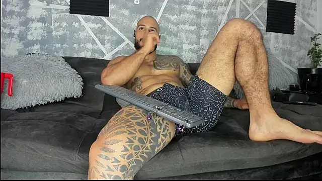 leonidas_18k 现场XXX聊天