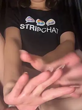 XXX chat uživo modela Hoa_Bimup